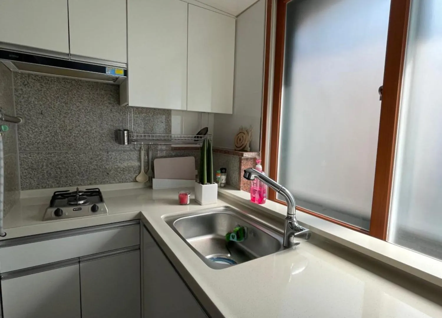 Quiet And Spacious 1-Bedroom Apt In Gangnam ソウル特別市
