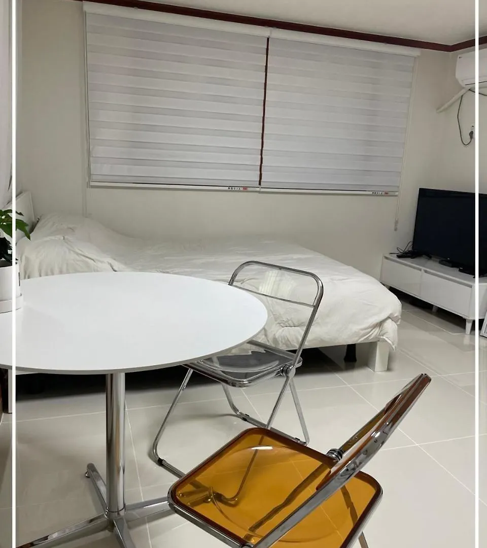 Quiet And Spacious 1-Bedroom Apt In Gangnam ソウル特別市