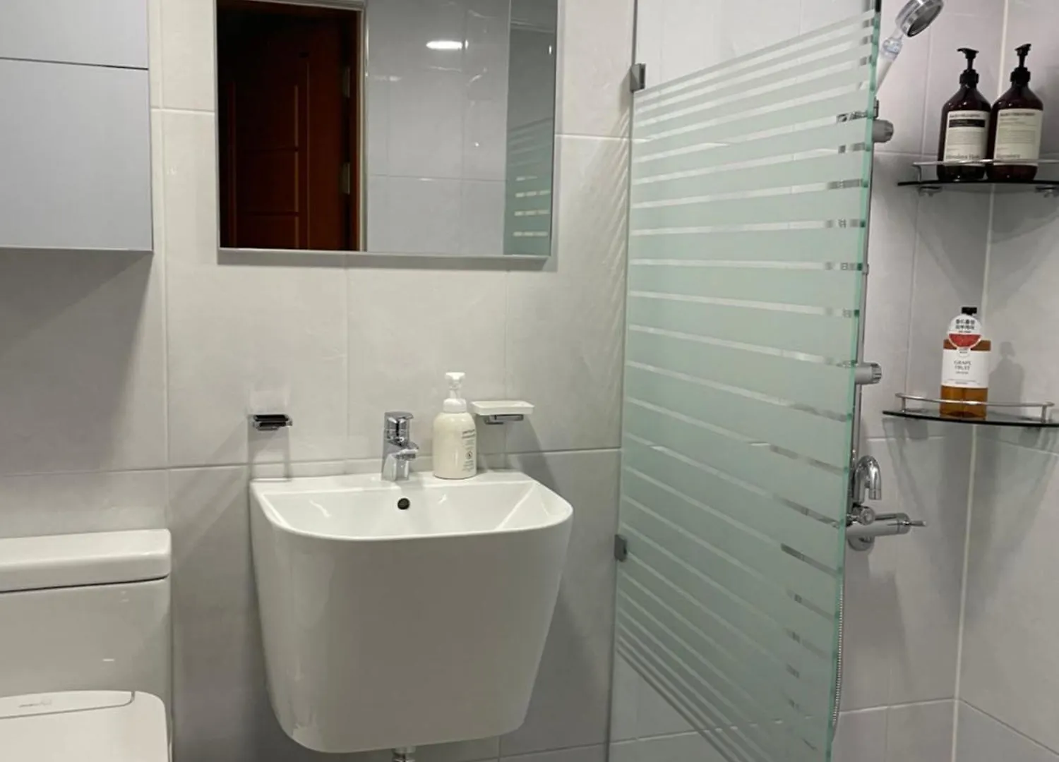Quiet And Spacious 1-Bedroom Apt In Gangnam Seoel Appartement